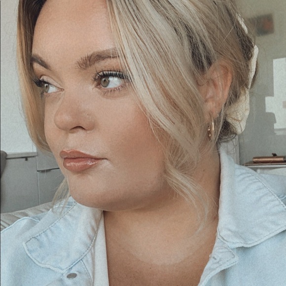 Meet your Posher, Mimi - Picture 3 of 5